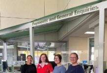 New council customer service centre hours