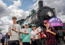 Thousands travel Miles to get Back to the Bush!