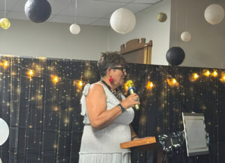 Black and bling at Roma Bowls awards night