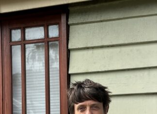 Residents raise concerns over fracking