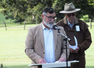 Campaign builds for Bunya community centre